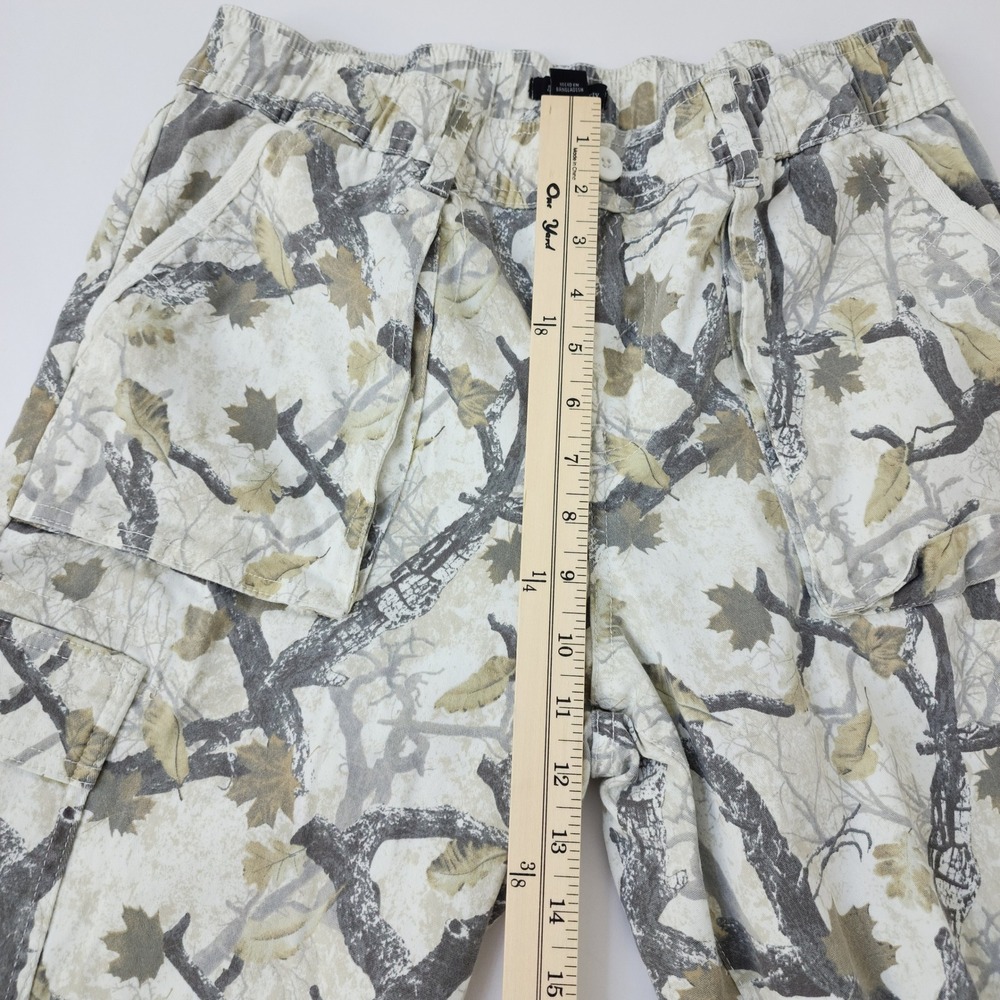 Love & Liberty Womens Real Tree Camo Cargo Jogger Pants Beige Grey Size Medium - Picture 3 of 7